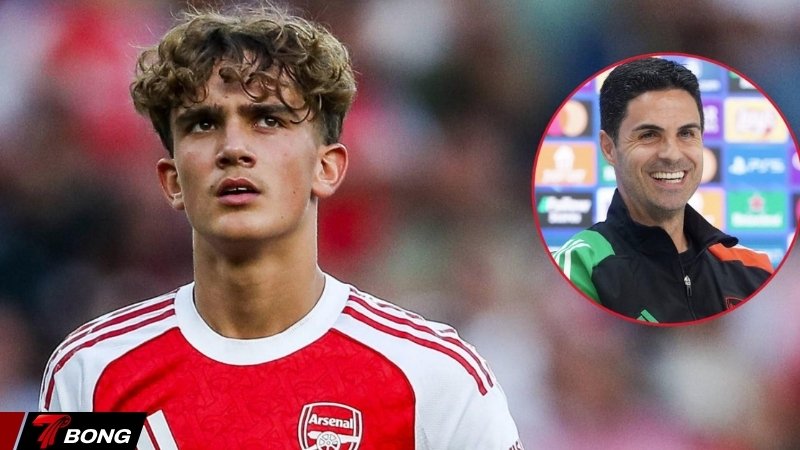 Thần đồng Arsenal 15 tuổi viết lại lịch sử bóng đá Anh